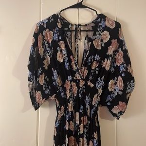 Adorable Heart and Hips maxi dress